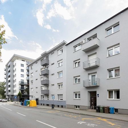 Bright And Modern Studio Near City Center Lejlighed Zagreb Eksteriør billede
